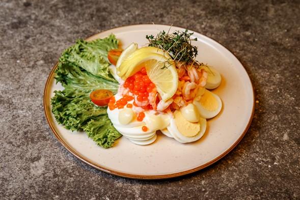 Smørrebrød m/ Æg og rejer