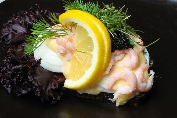 Smørrebrød - Æg & Rejer
